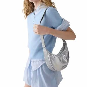 New Kate Spade Carter Metallic Fabric Sling Bag in Silver